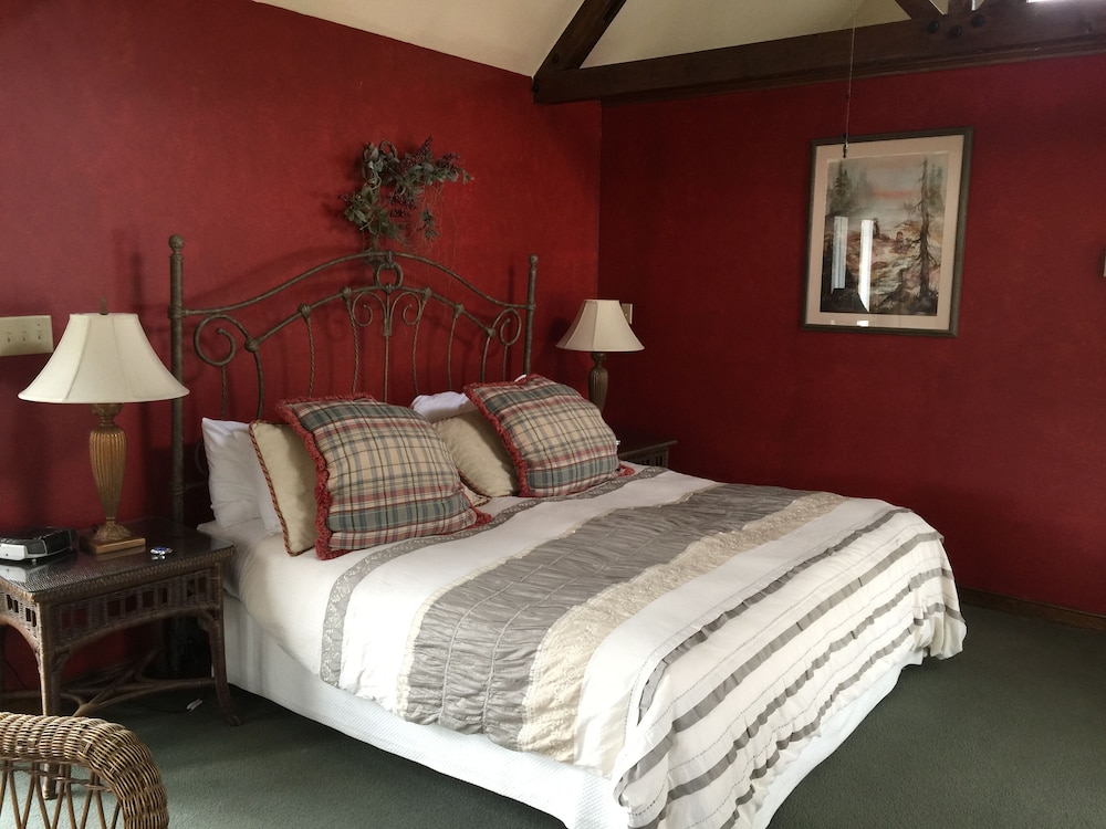 Comfort Cottage, Ensuite, Mountain View (Wolf River)