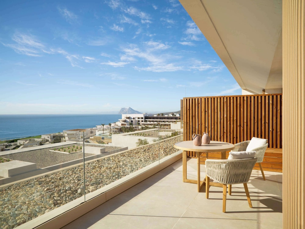 Suite con Piscina de Plunge 1 Dormitorio Rey 125sqm Suite con Piscina de Plunge 1 Dormitorio Rey 125sqm