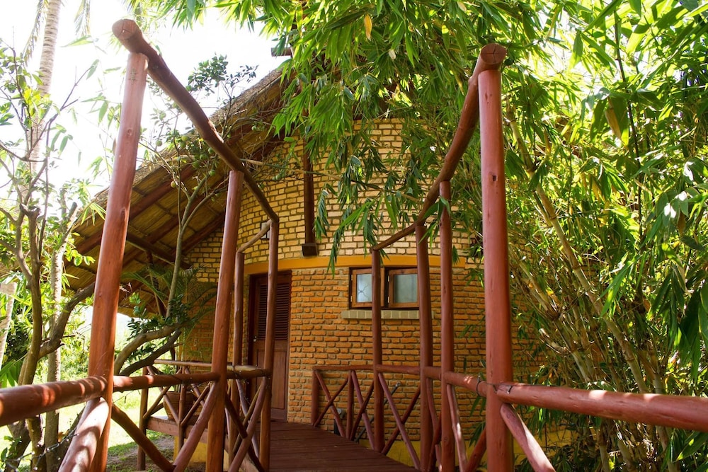 Deluxe Chalet, Multiple Beds, Non Smoking, Mountain View