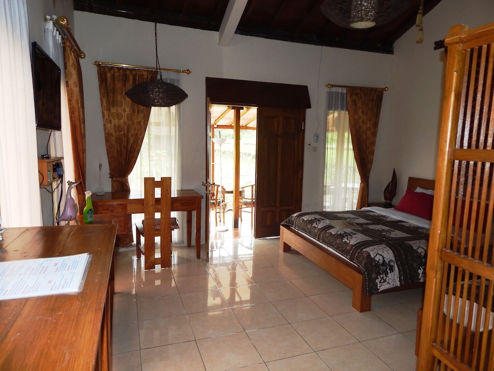 Family Bungalow, 2 Bedrooms, Garden View, Ground Floor photo 2