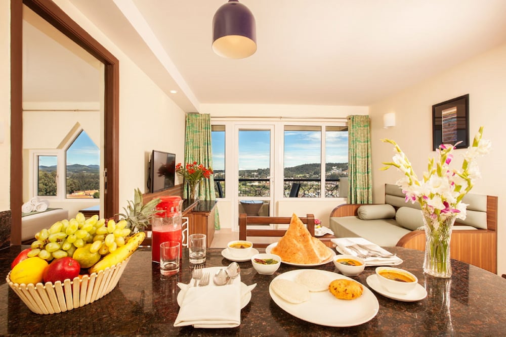 Privilege Suite - Photo 7