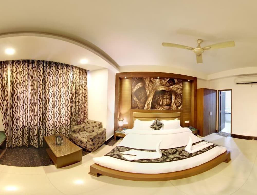 Imperial Room