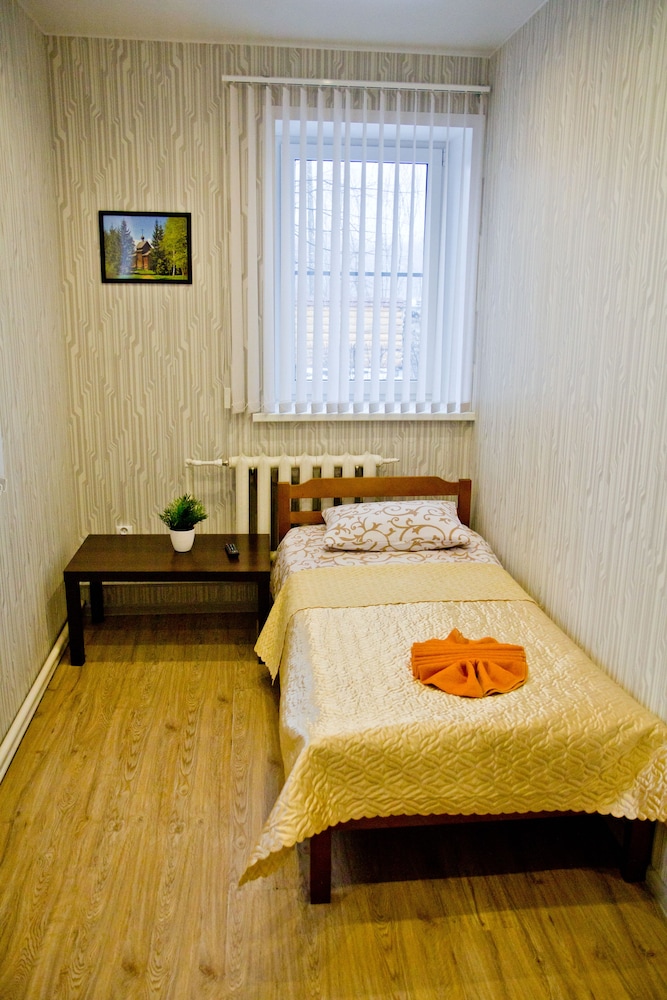 Classic Single Room, Shared Bathroom photo 1