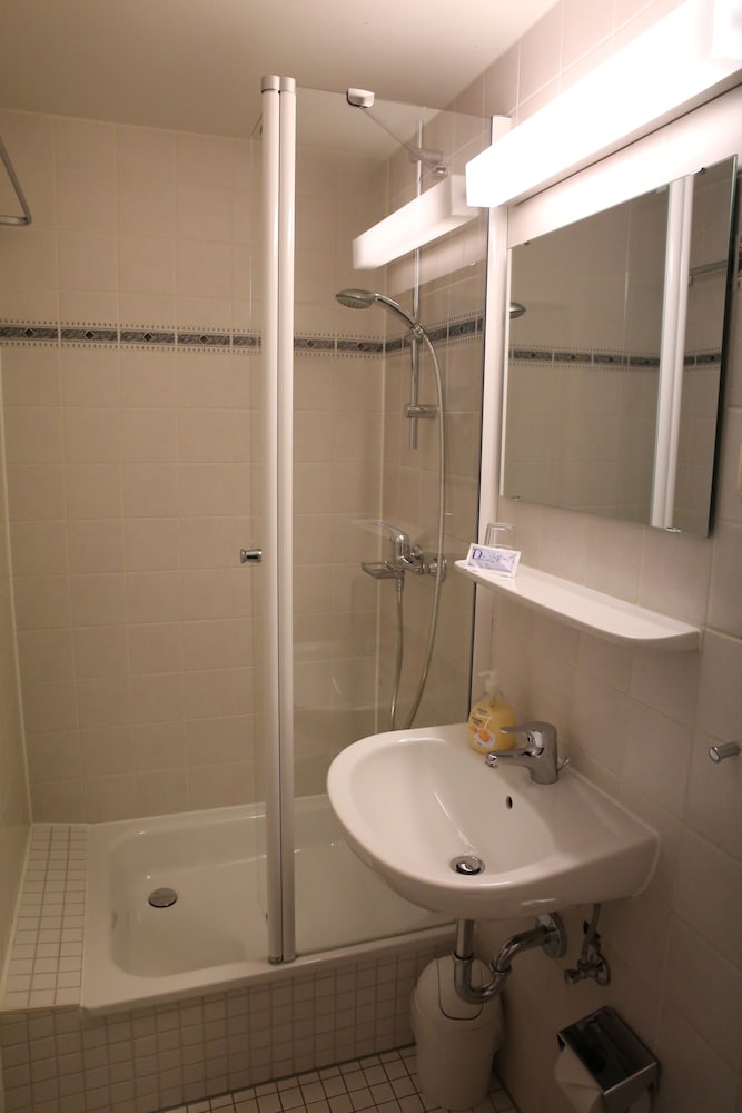 Double Room Single Use photo 3