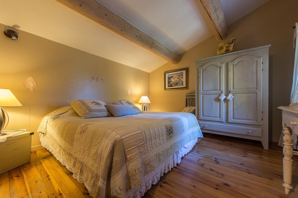 Superior Triple Room, 2 Bedrooms, Non Smoking (Marius) photo 1