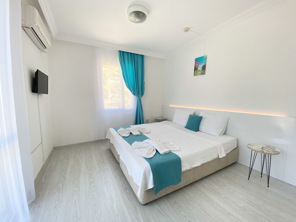 Standard Double Room, City View - Photo 1