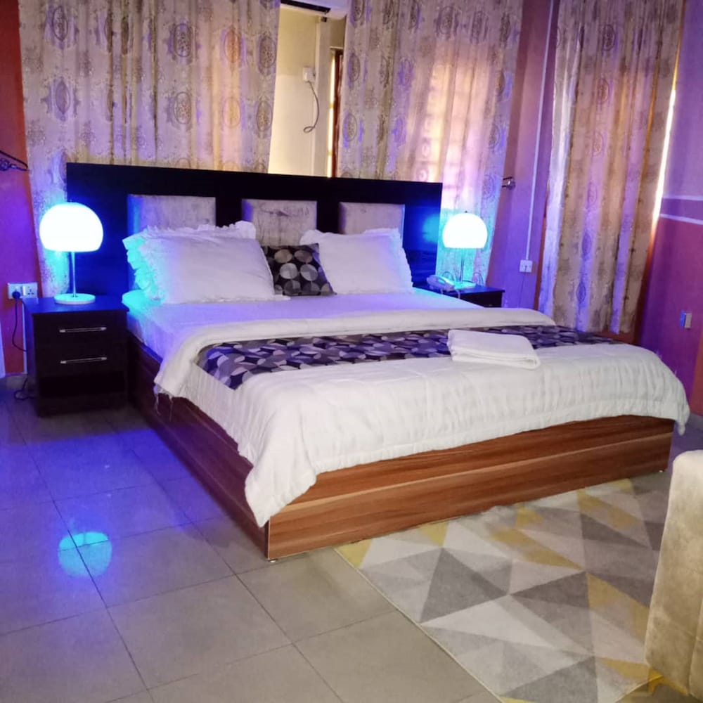 Executive Suite photo 3