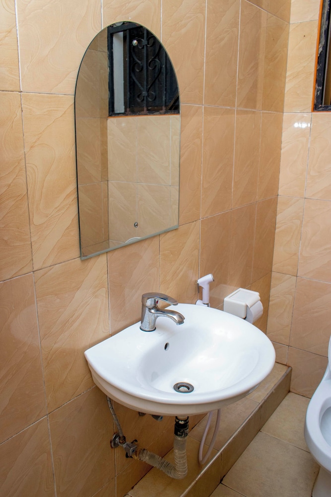 Basic Single Room