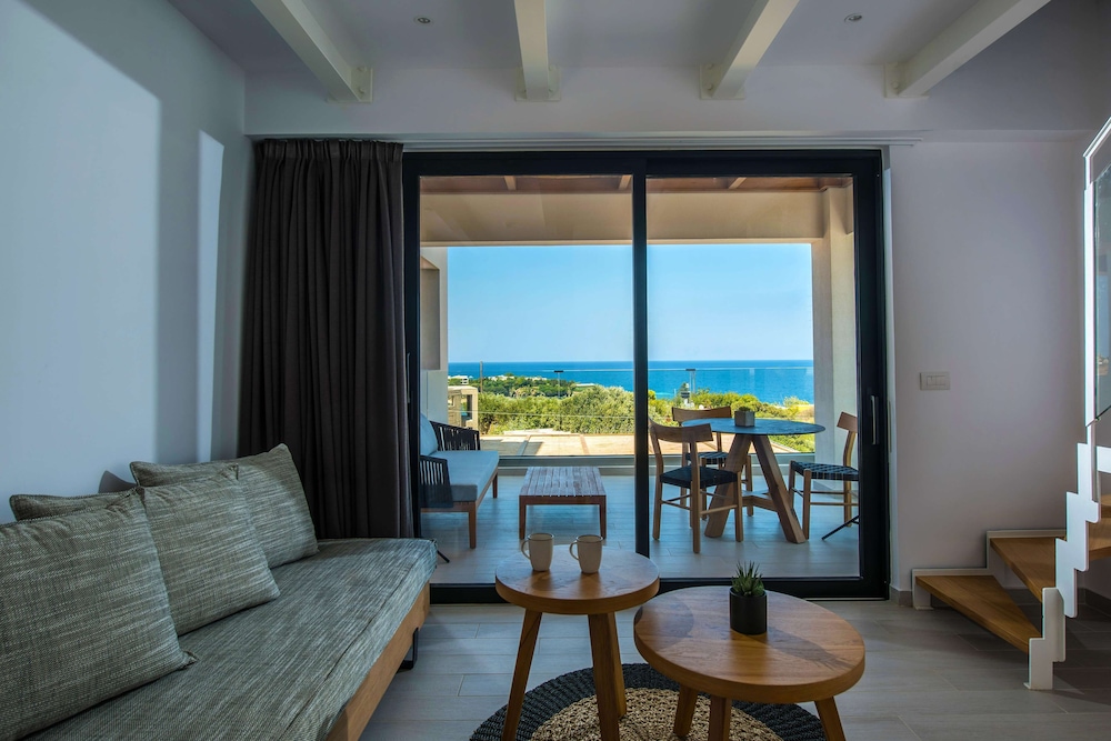 Deluxe Maisonette Sea View - Photo 3
