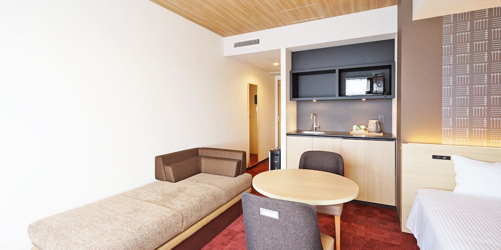 Grand Twin Room, Non Smoking - Photo 11