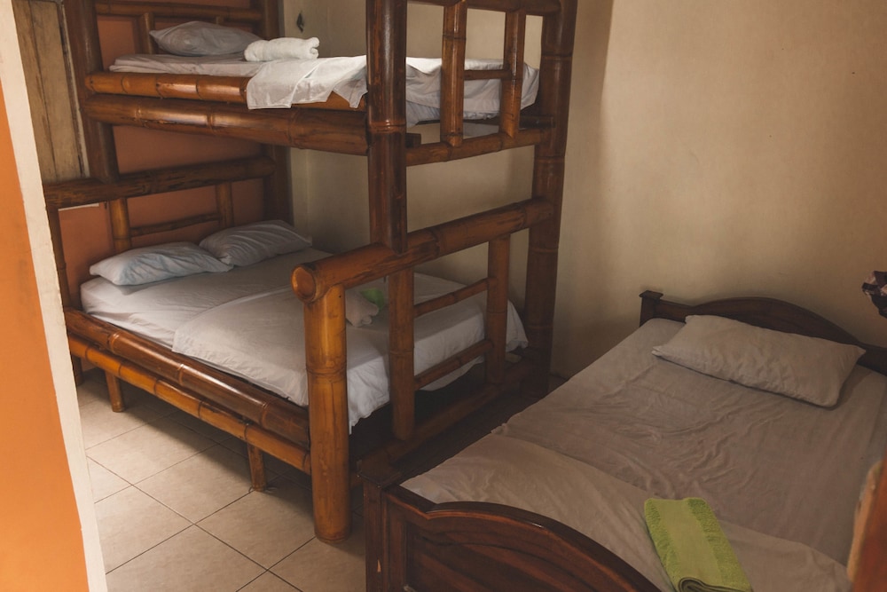 Standard Quadruple Room, Multiple Beds, Ensuite, Beachfront photo 1
