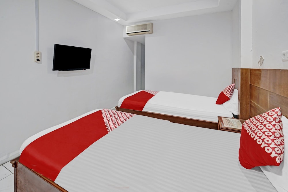 Deluxe Twin Room - Photo 2