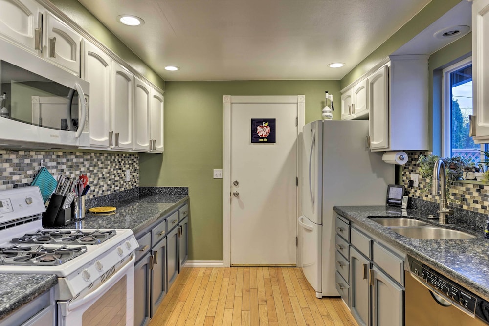 House (3 Bedrooms) photo 2