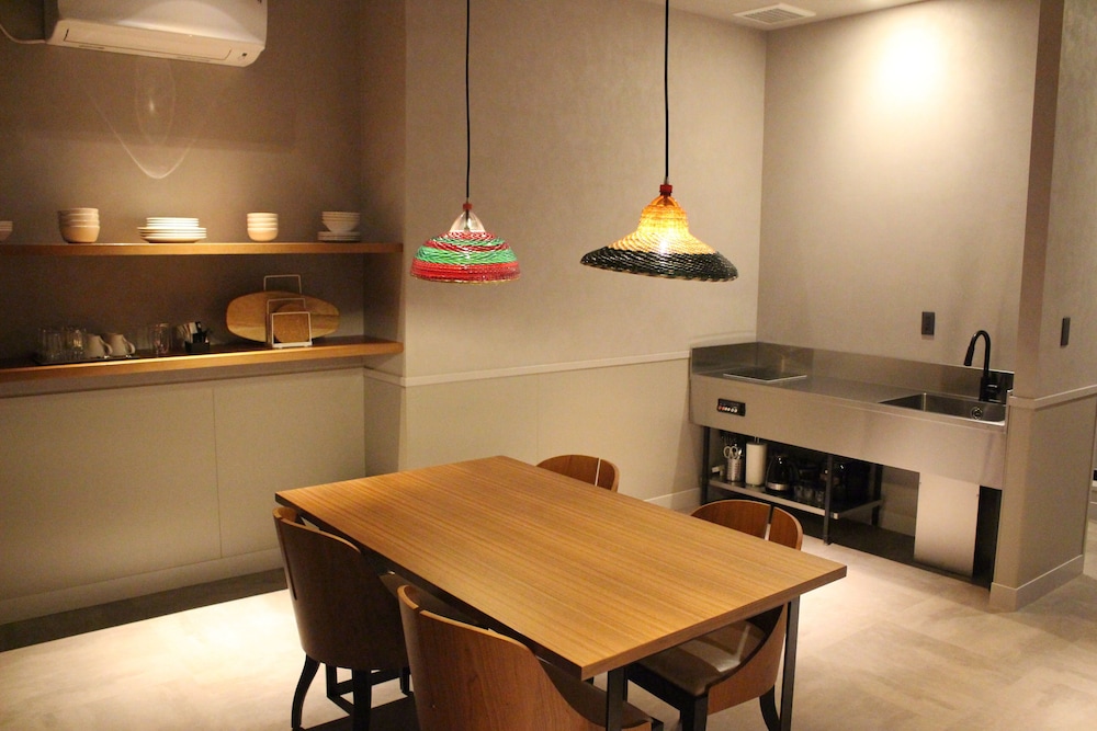 Aoka Condominium Suite - Photo 6