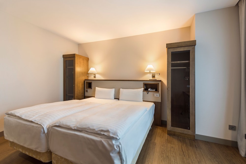 Superior Twin Room - Photo 3