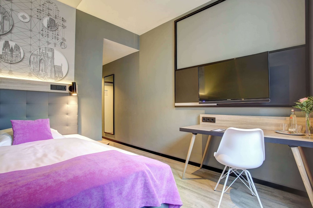 Duplex, 2 Bedrooms (no elevator) - Photo 4