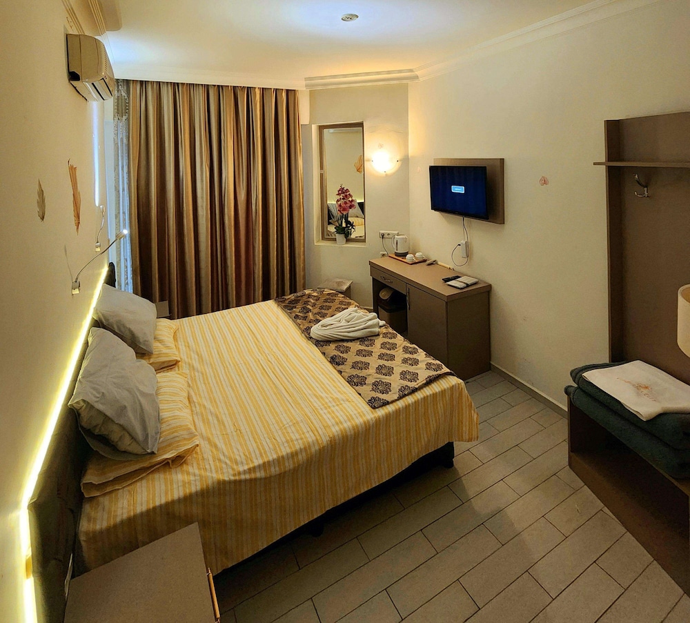 Deluxe Double or Twin Room, 1 Bedroom, City View
