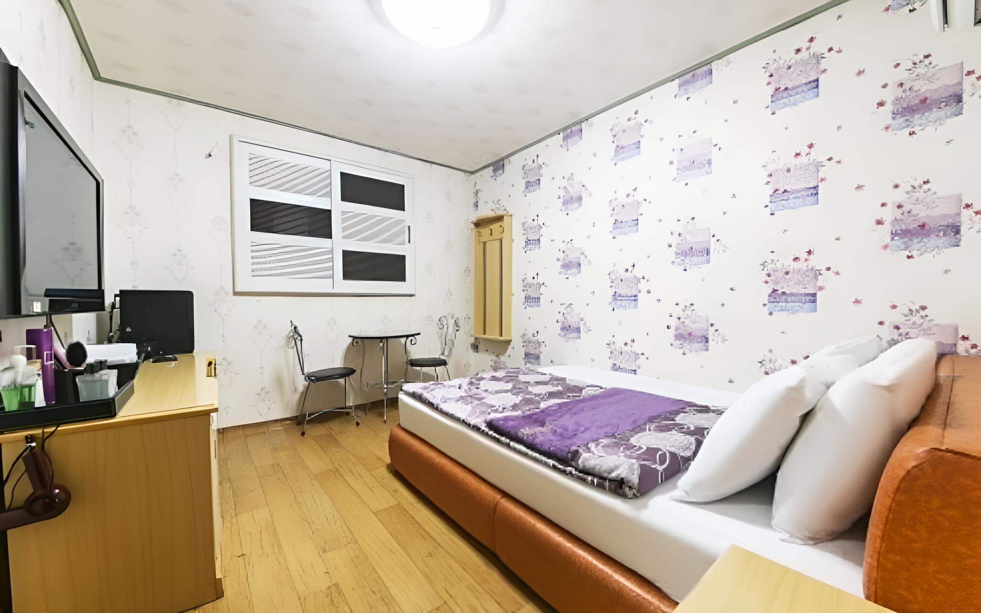 Room (Standard) - Photo 2