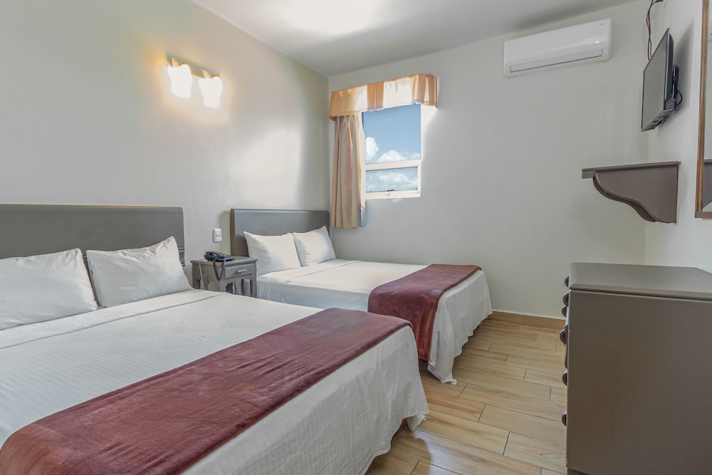 Standard Double Room, 2 Double Beds photo 1