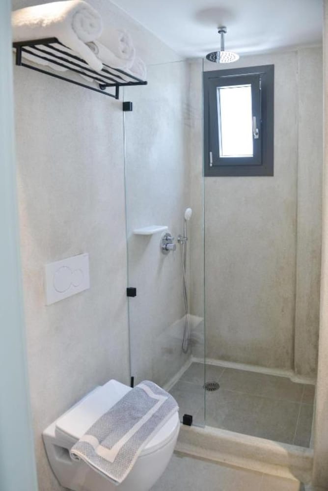 Standard Double Room - Photo 20