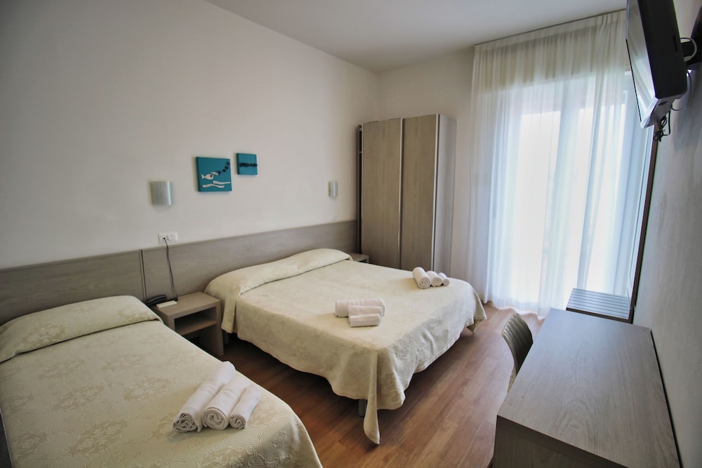 Comfort Triple Room photo 1