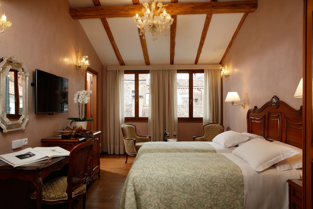 Junior Suite photo 1