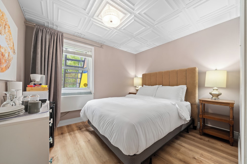 Room 4 (The Lighthall) photo 3