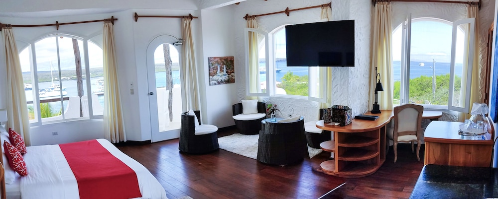 Suite, Sea View photo 2