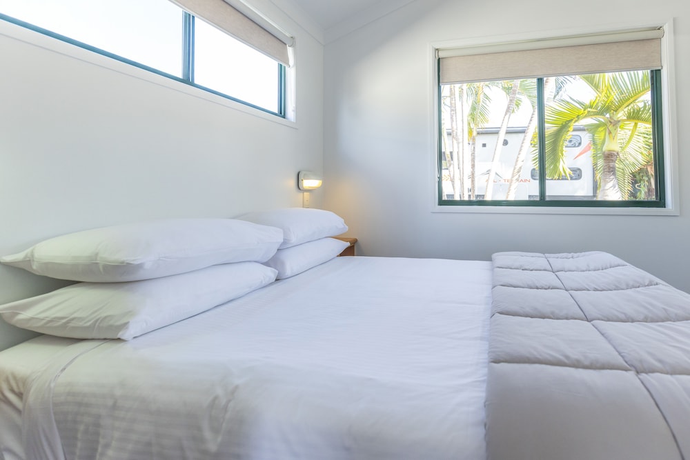 Cabin, 1 Bedroom, Beach View photo 3