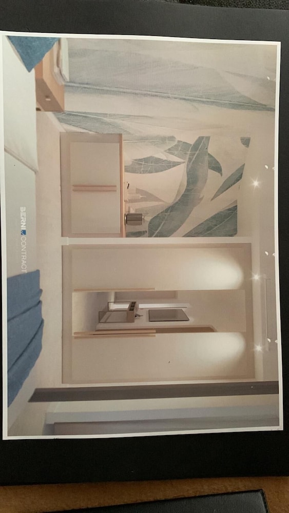 Suite, 1 King Bed, Non Smoking photo 2