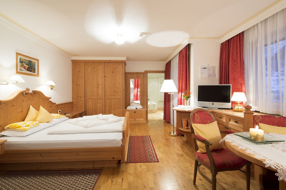 Superior Double Room photo 3