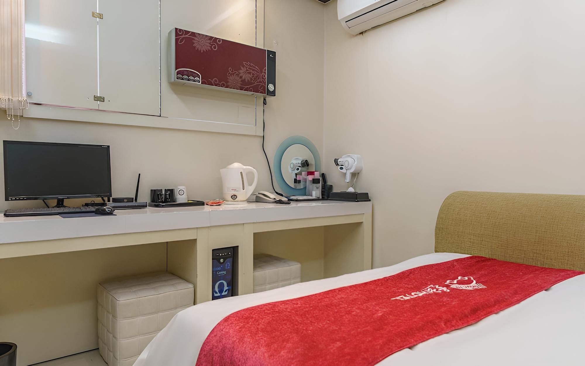 Room (Standard room B (spa bath / 50" TV / )