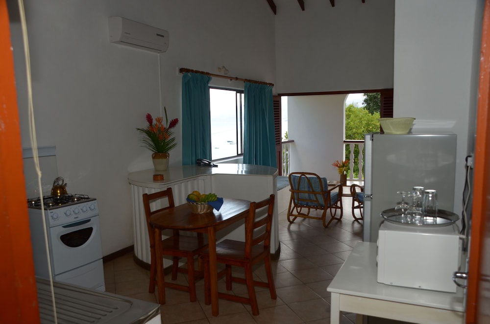 Studio, Sea View (Upper Floor )