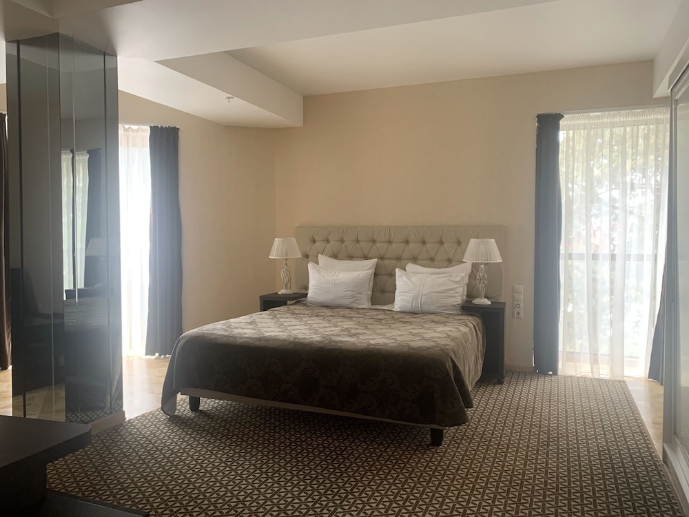 Standard Junior Double or Twin Room
