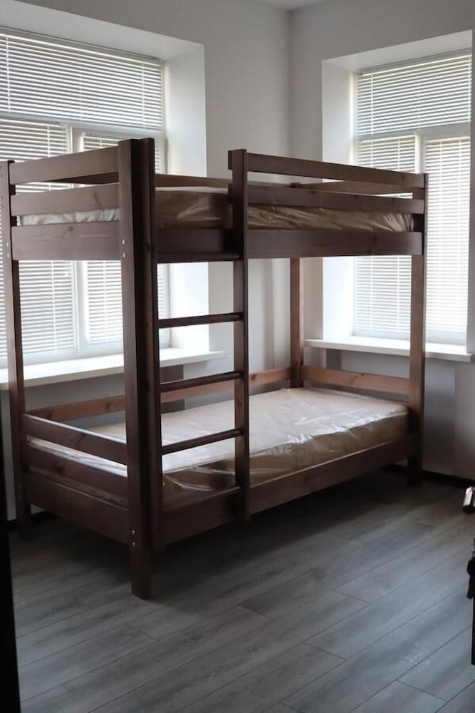 Bed In 6-Beds Mixed Dormitory Room photo 2