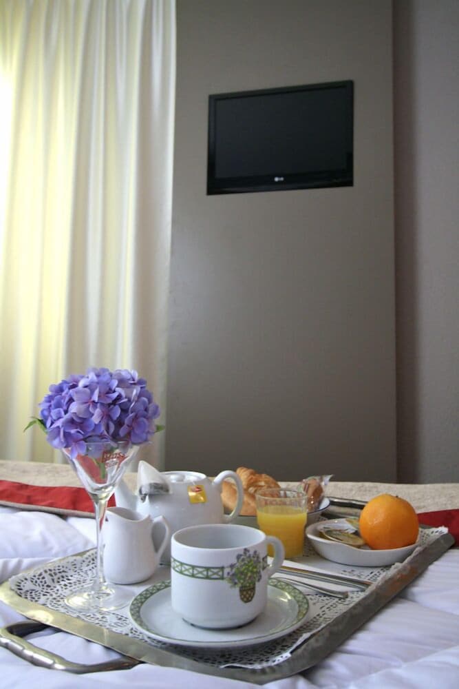Standard Room, 1 Double Bed - Photo 7