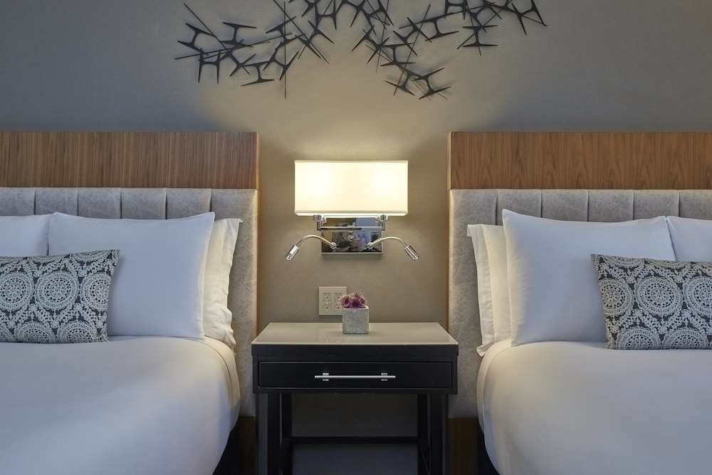 Grand Corner Quadruple Room with Two Double Beds and 4 Adults Occupancy (Non Smoking) (Accessible)