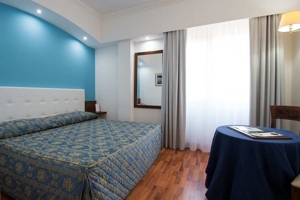 Double Room Single Use