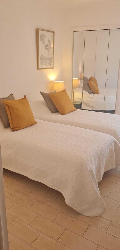 Business Apartment