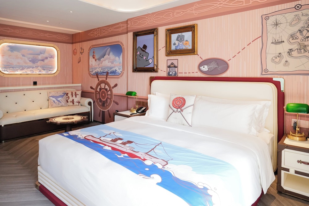 Suite (Aden Kids Theme) photo 1