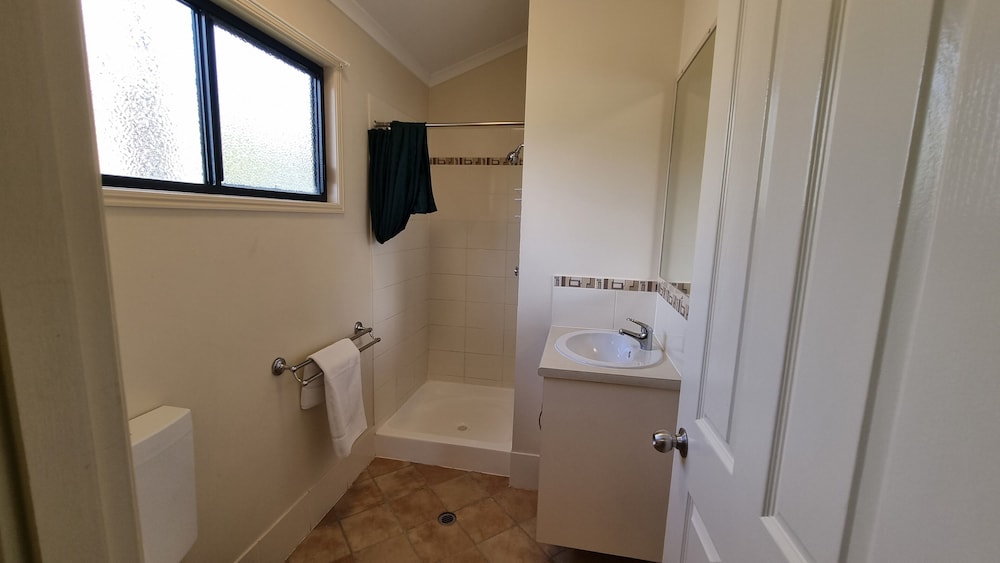 2 Bedroom Superior - NOT Pet Friendly photo 2