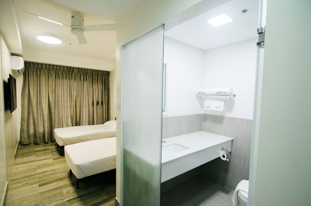Standard Room photo 1