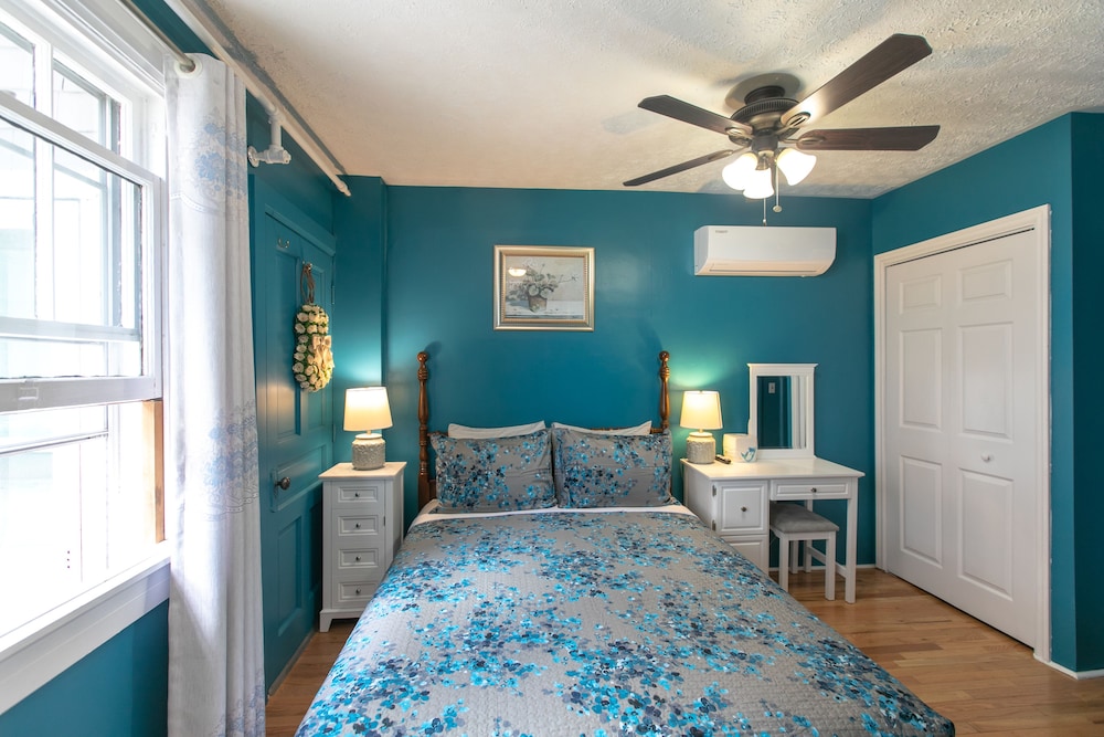 Double Room, 1 Queen Bed, Ensuite photo 2