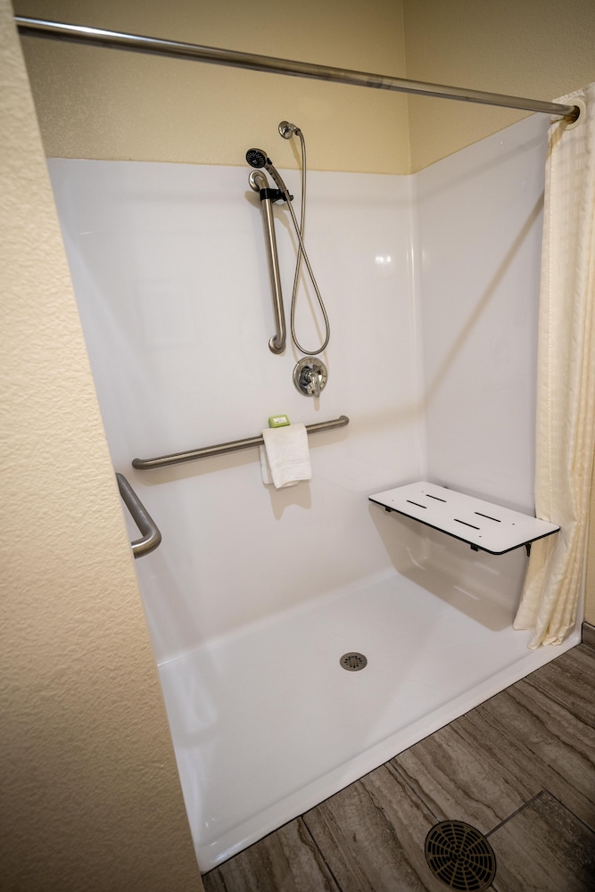 Suite, 1 King Bed with Sofa bed, Accessible, Non Smoking (Extended Stay Suite) - Photo 13