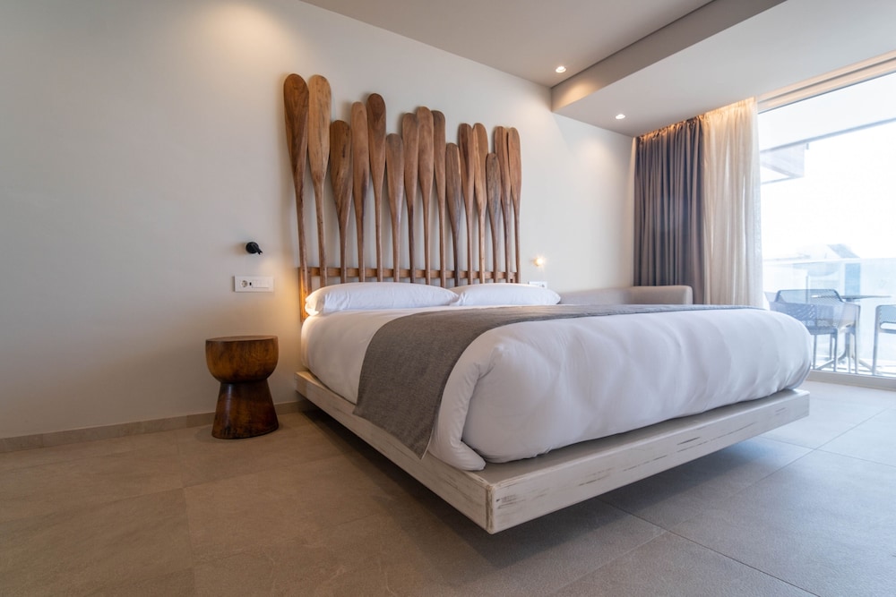 JUNIOR SUITE - Photo 3