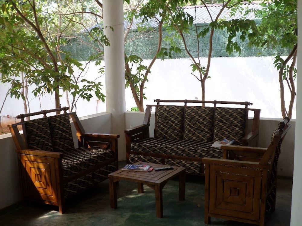 Double Room, Private Bathroom, Garden View photo 2