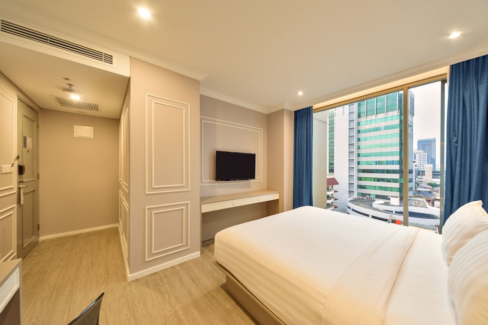 Deluxe Double Room photo 3