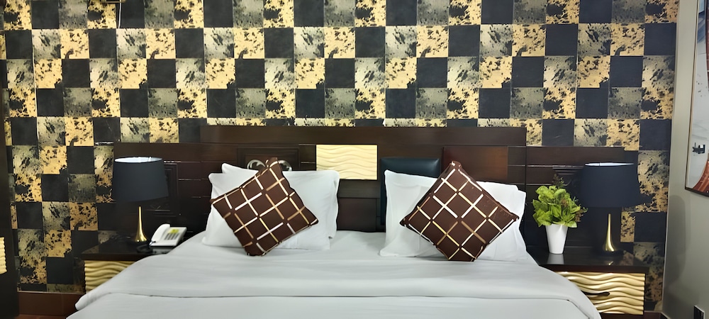 Deluxe Single Room