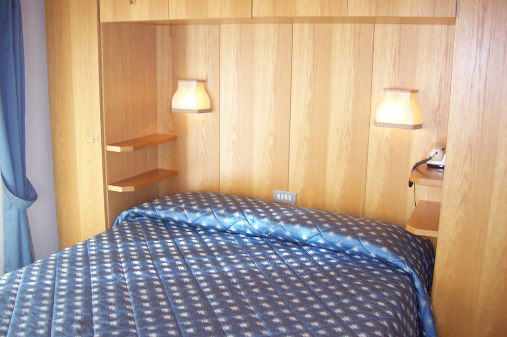 Double or Twin Room, Balcony photo 2