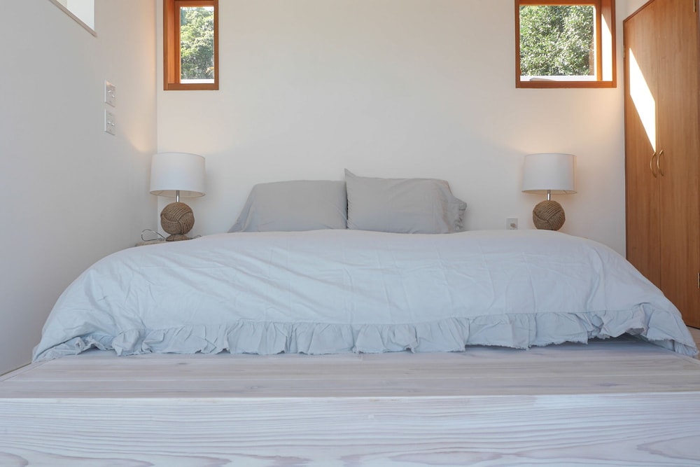 All Oceanfront Room photo 1
